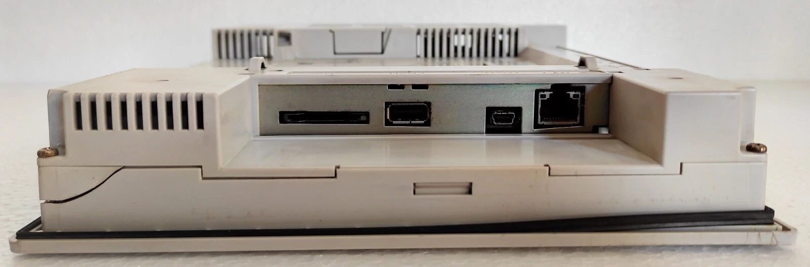 admin/uploads/uploads/Idec Display Touch Screen Display_5.webp